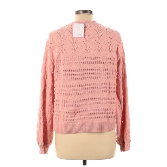 Nwt sweater - Picture 3 of 4